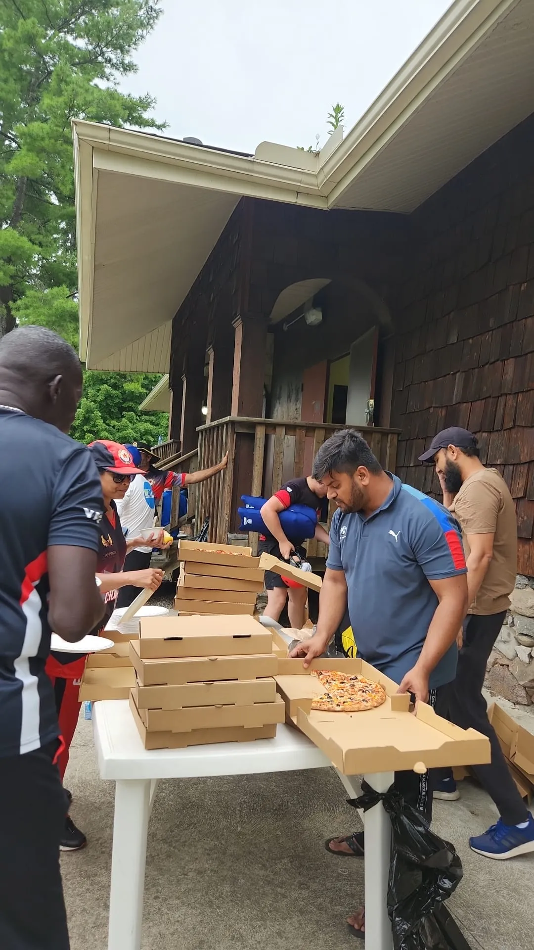 Junior cricket — photo by Corey Lelliott
