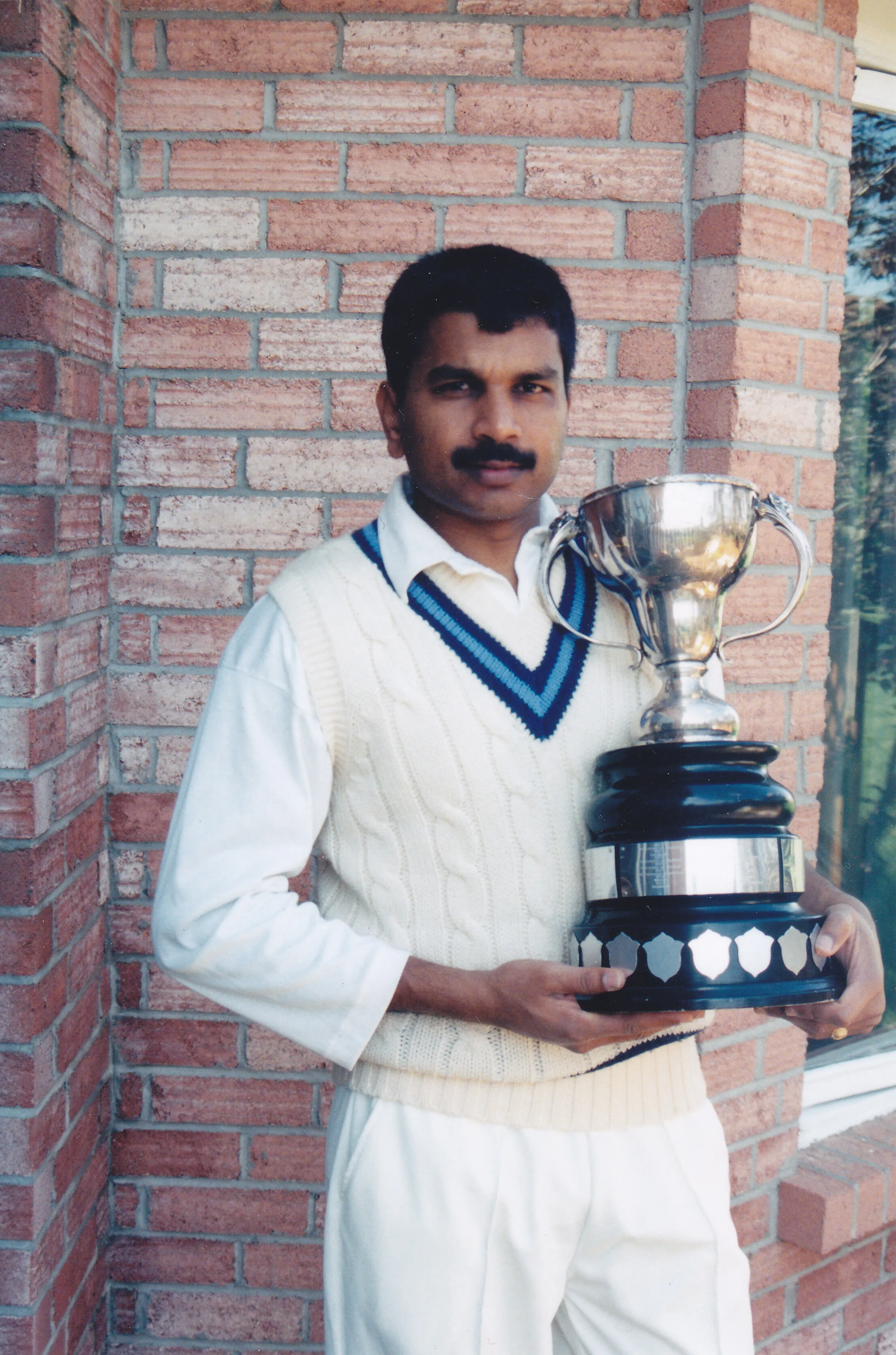 Anand with trophy